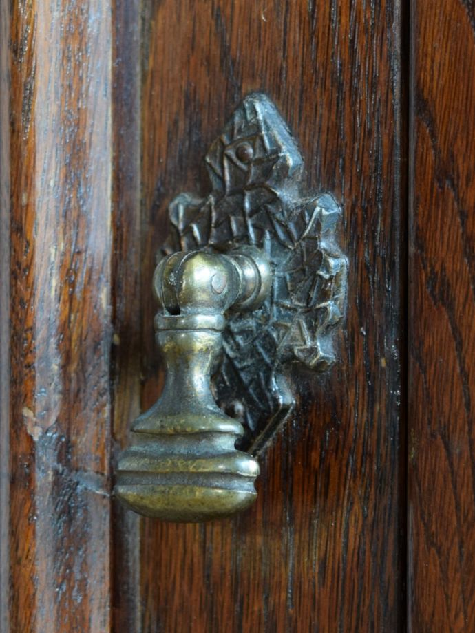 アンティーク家具の取っ手
