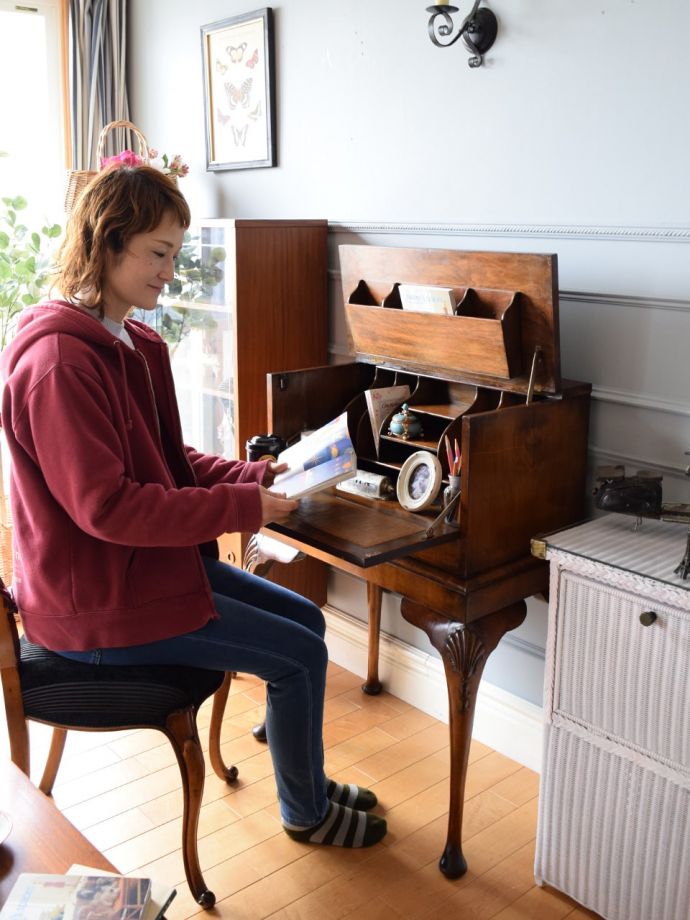 座って使うときには