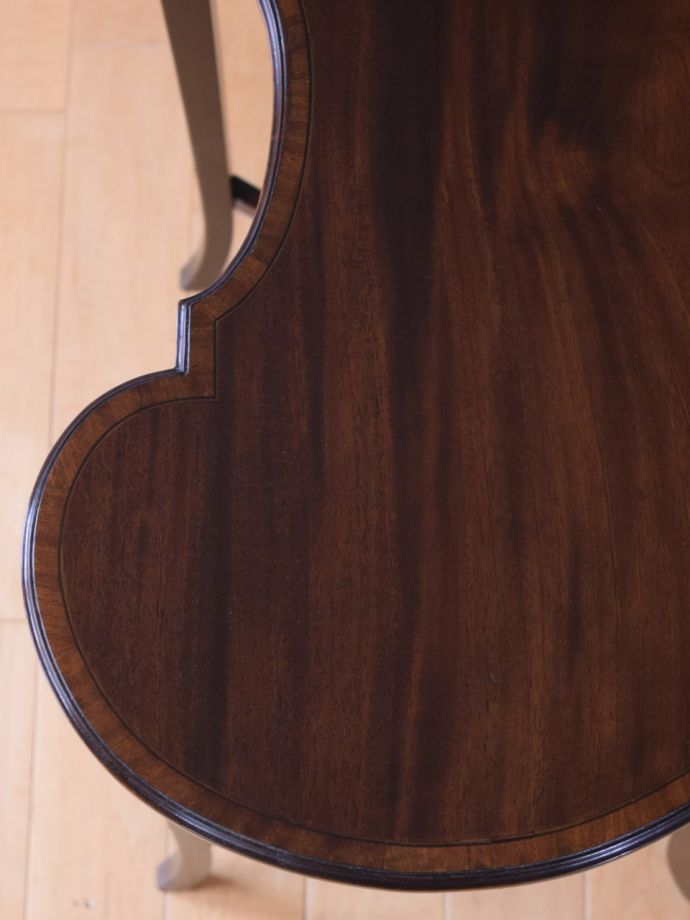 オケージョナルテーブルの天板