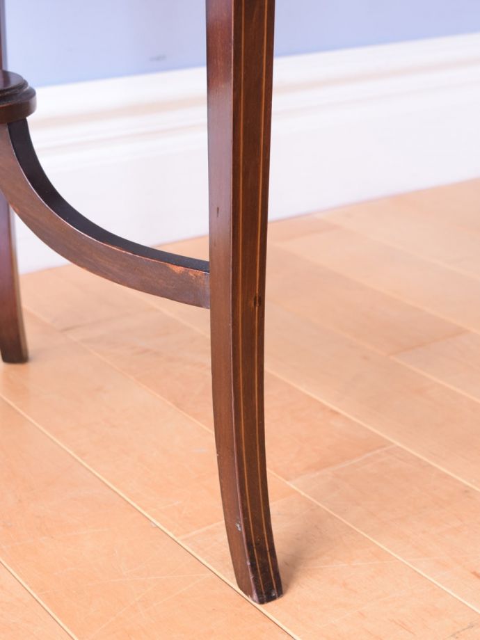 アンティーク家具の脚