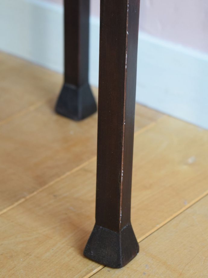 アンティーク家具の脚