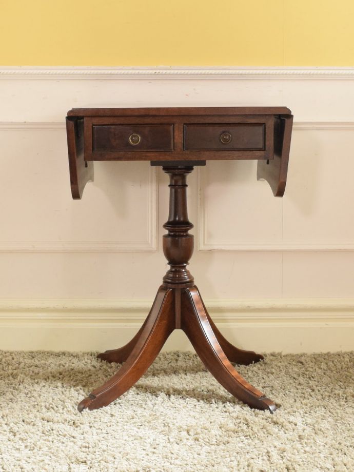 畳んだ時のバタフライテーブル