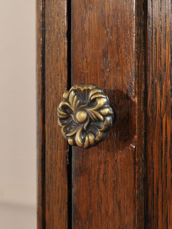 アンティーク家具の取っ手