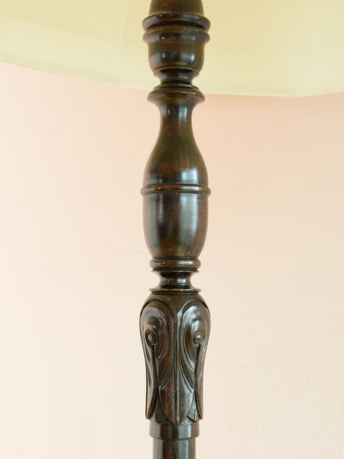 フロアランプの装飾