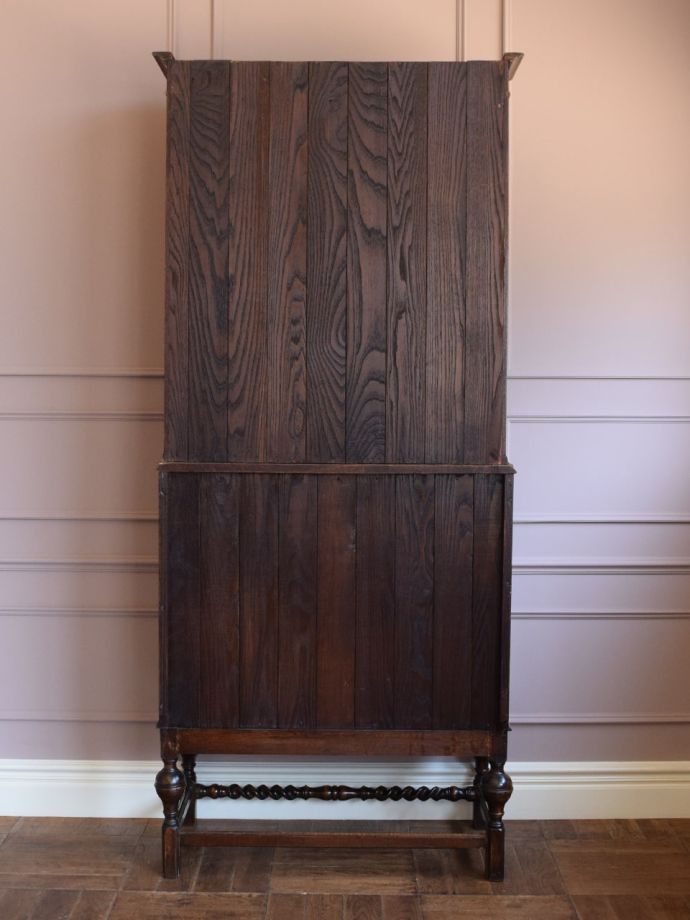 ビューローブックケースの後ろ姿