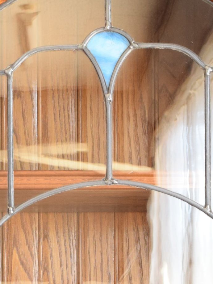 アンティークガラスの扉