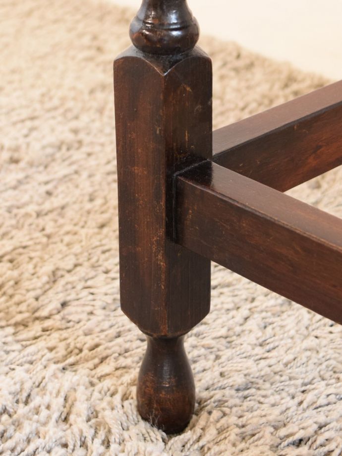アンティーク家具の脚