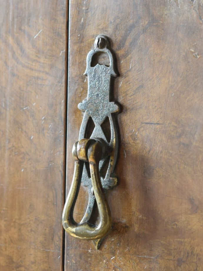 アンティーク家具の取っ手