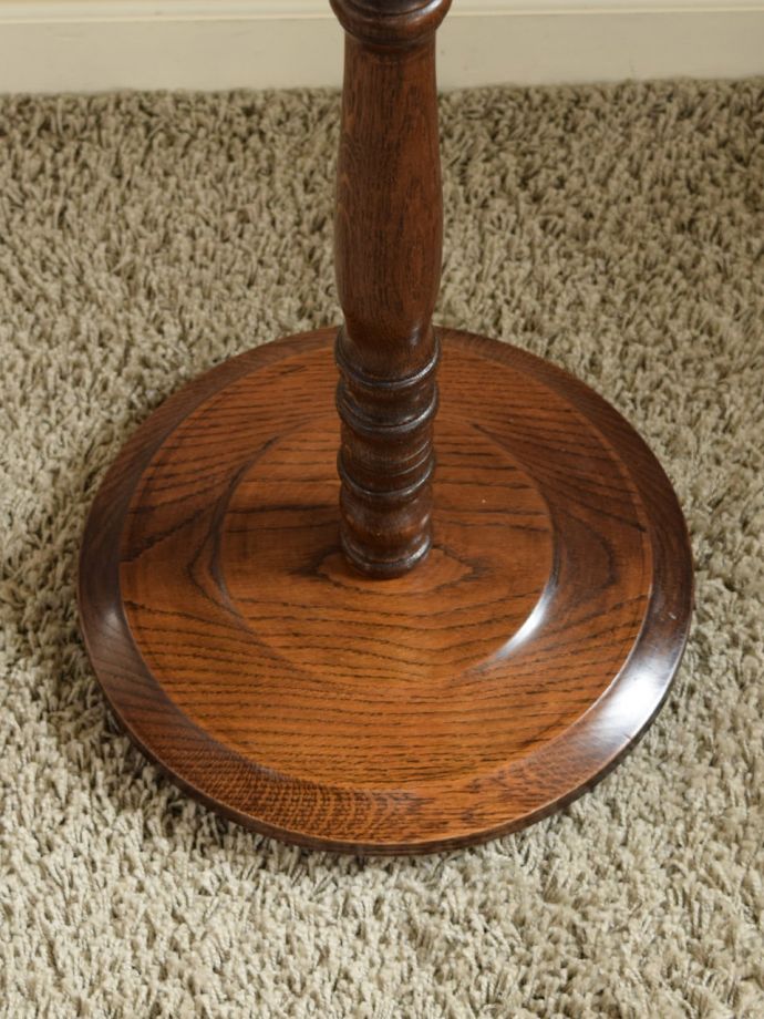 フロアランプの土台