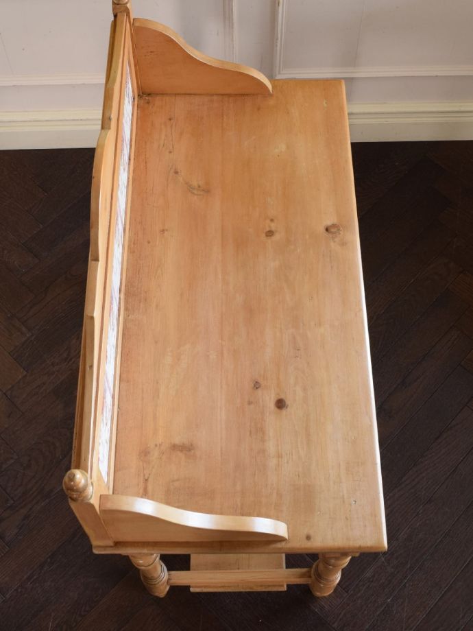 ウォッシュスタンドの天板