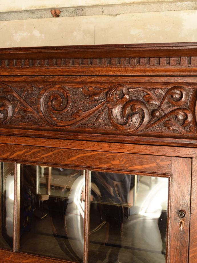 サイドボードの装飾