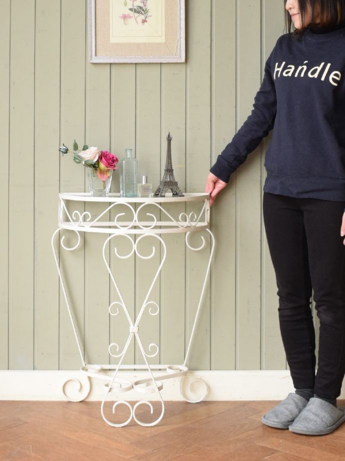 フランスアンティークのコンソールテーブル