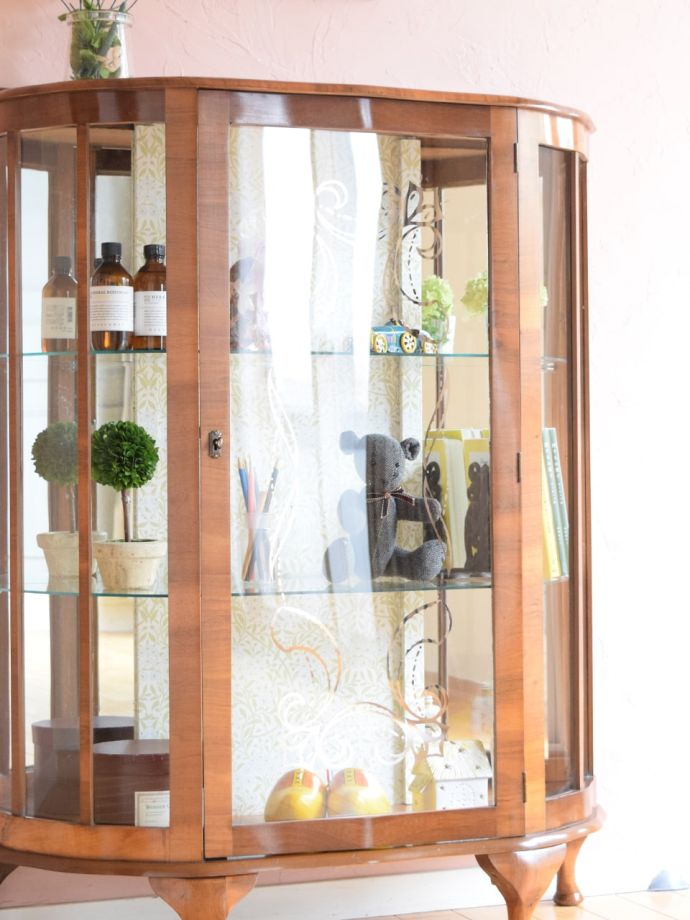 アンティークガラスの扉