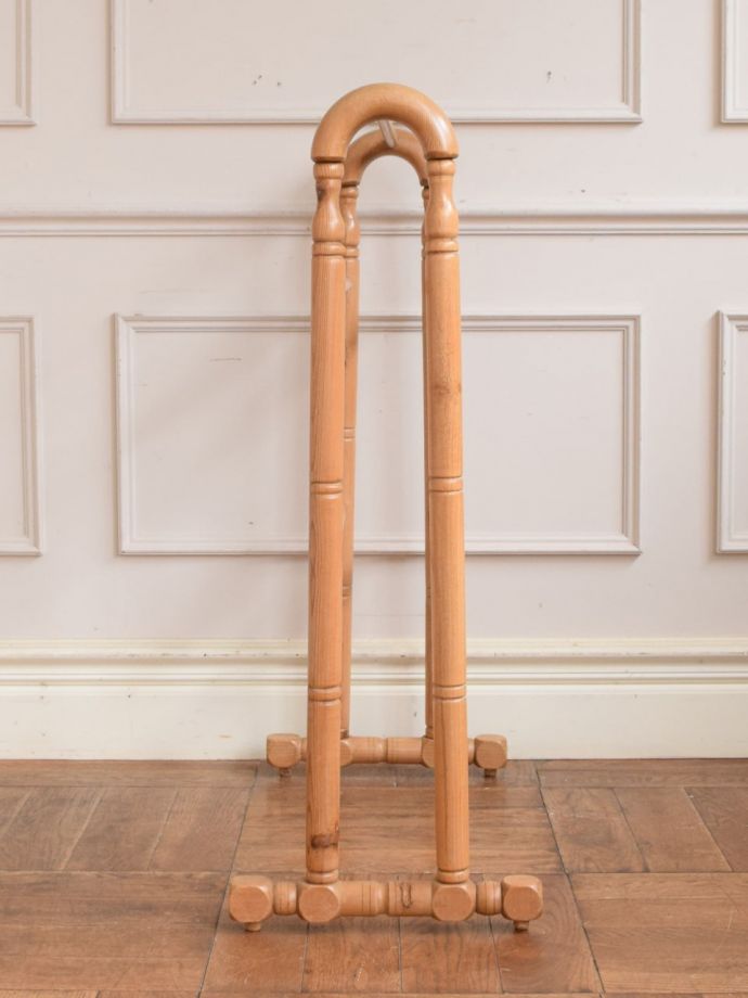 タオルハンガーの側面