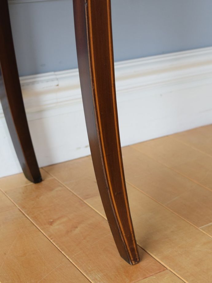 アンティーク家具の脚