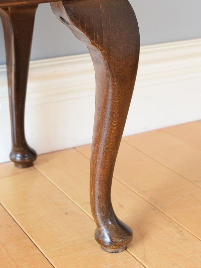 アンティーク家具の脚