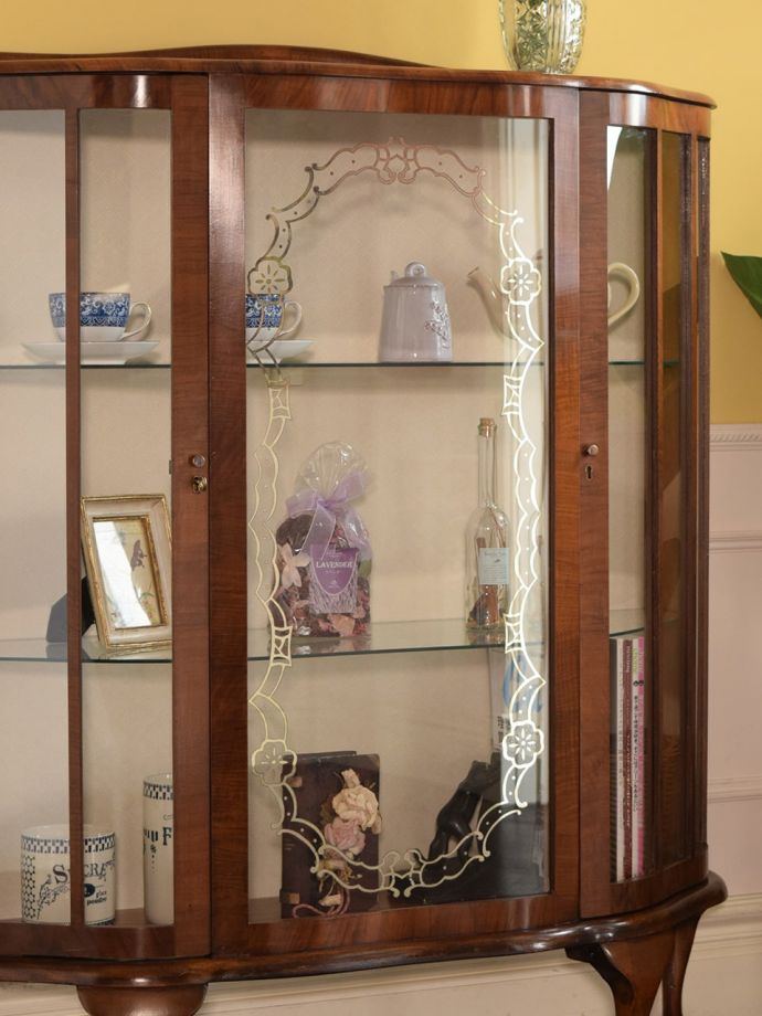 アンティークガラスの扉