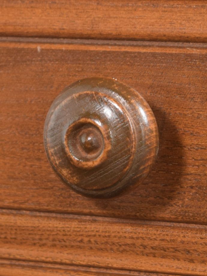 アンティーク家具の取っ手