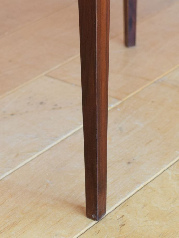 アンティーク家具の脚