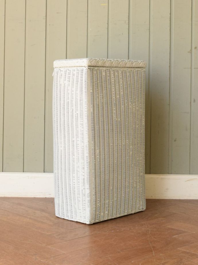 ロイドルームボックスの側面