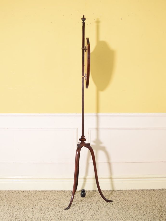 スクリーンの側面