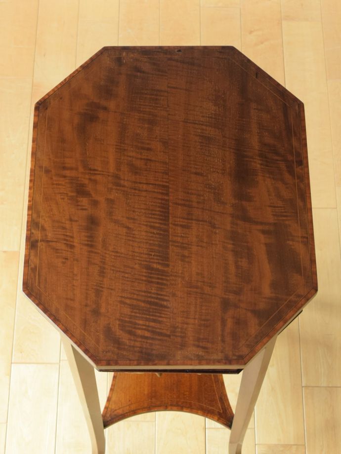 アンティーク家具の天板