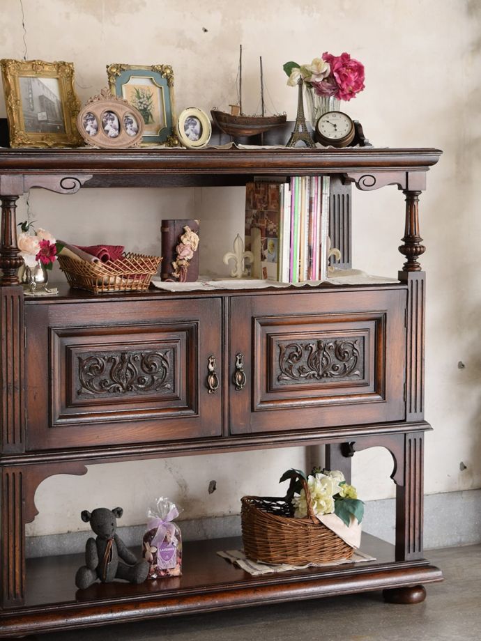 彫の美しさに惚れ惚れ…