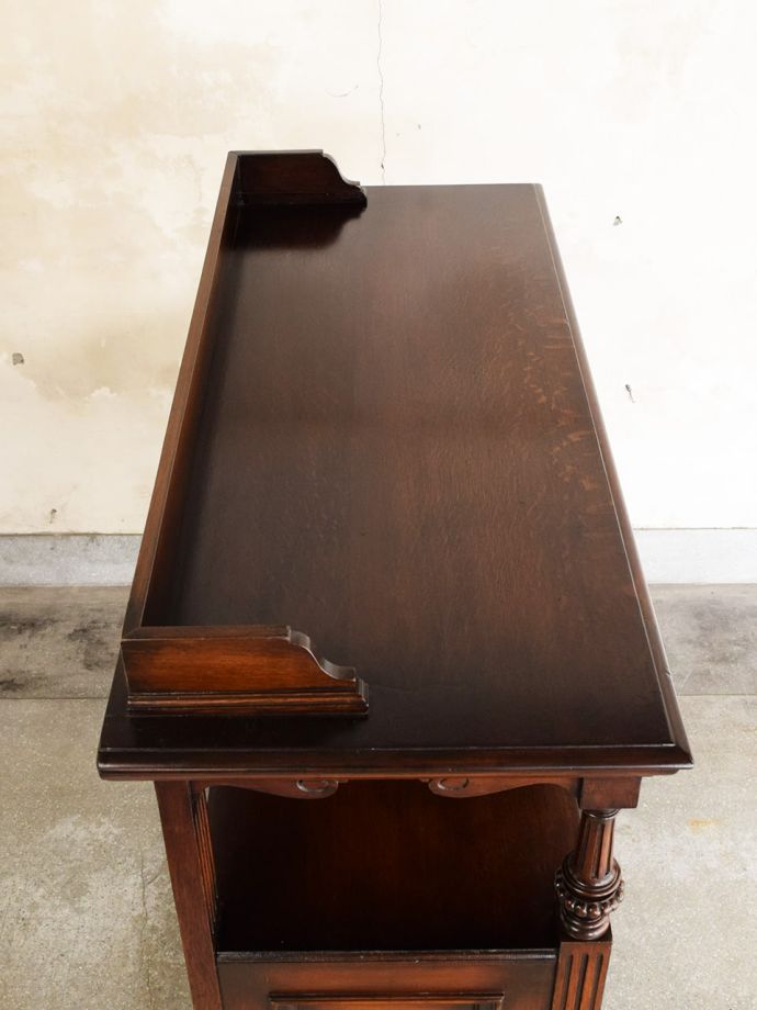 天板の形を見てみると･･･