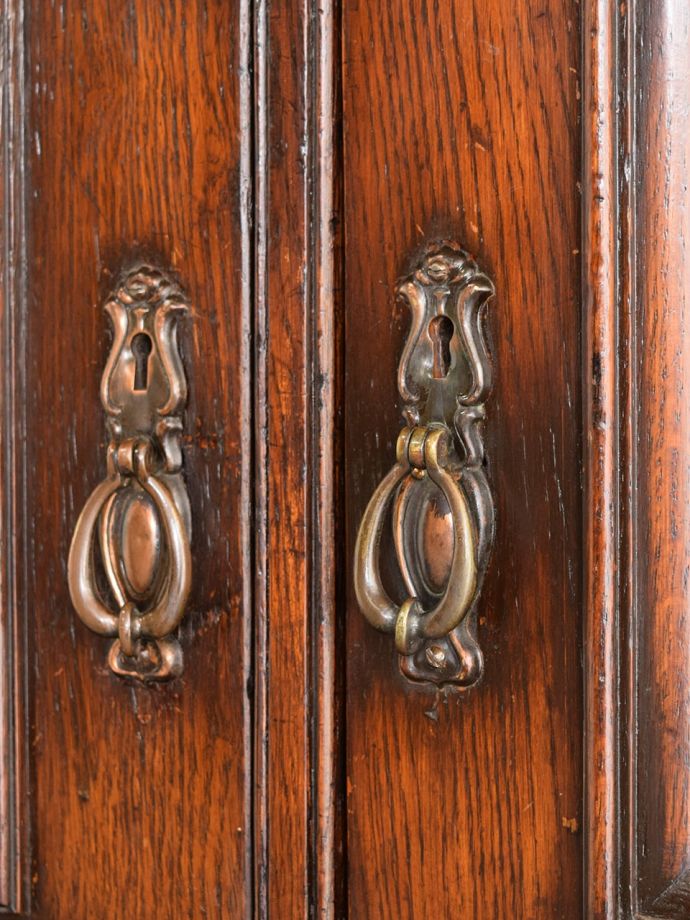 アンティーク家具の取っ手