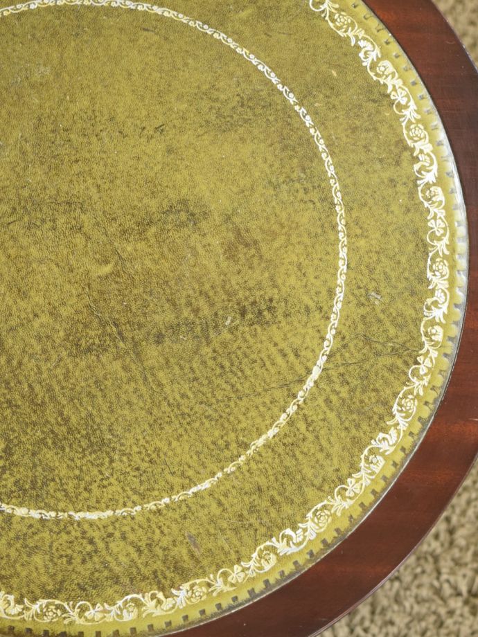 オケージョナルテーブルの天板