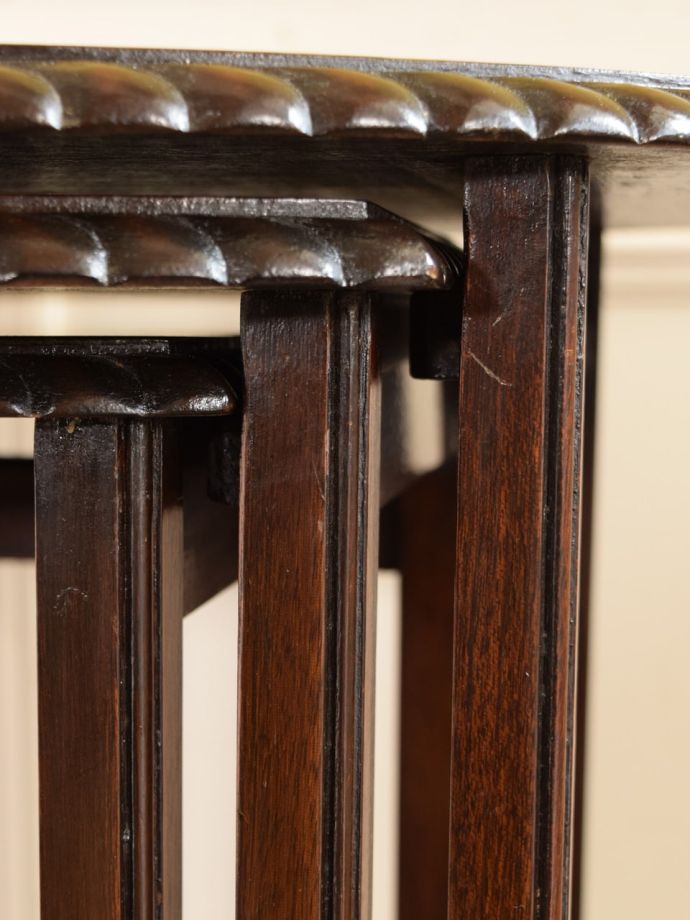 アンティークらしい彫