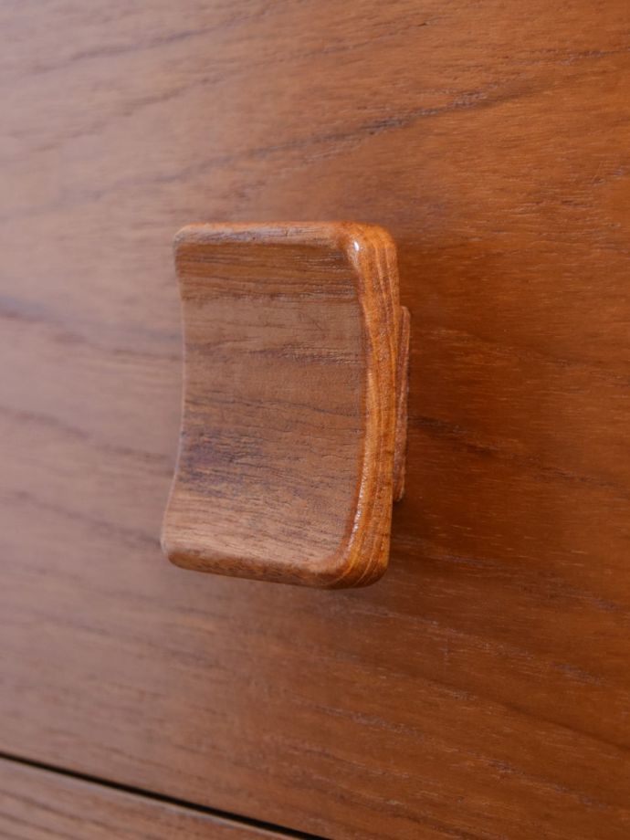 チェストのおしゃれな取っ手