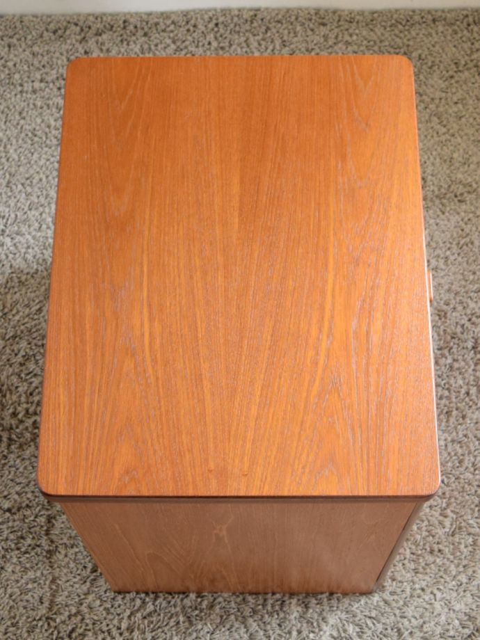 チェストの天板