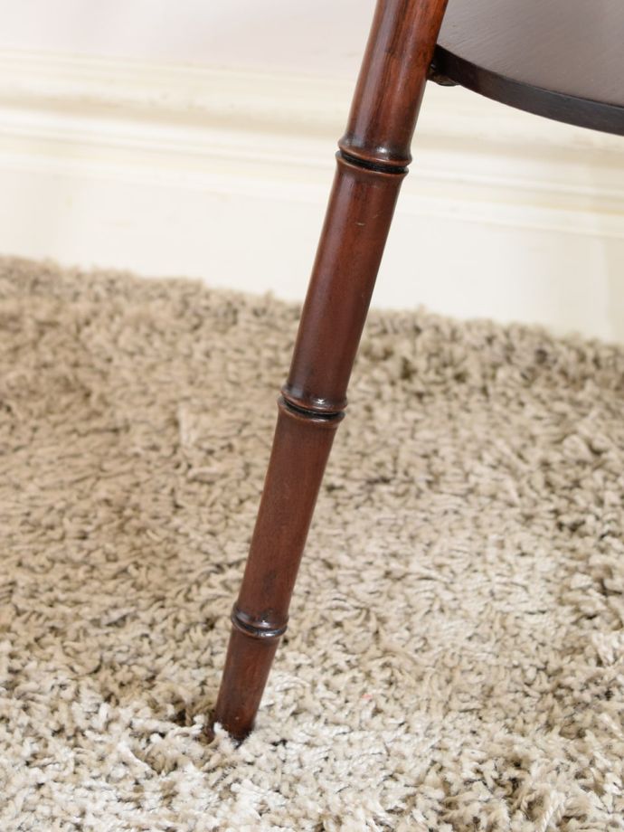 アンティーク家具の脚