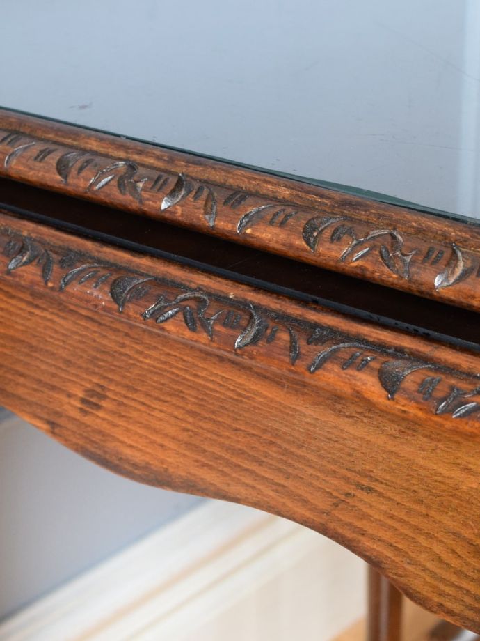 アンティークらしい装飾