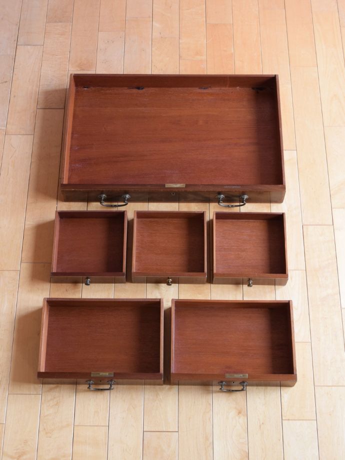 ビューローの引き出し