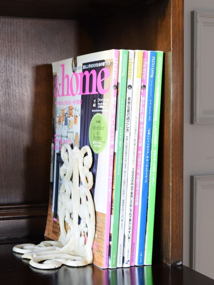 たっぷり収納できるアーコールの家具