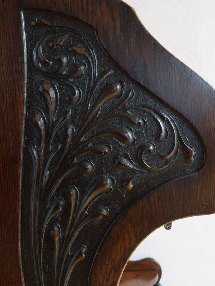 アンティークらしい装飾