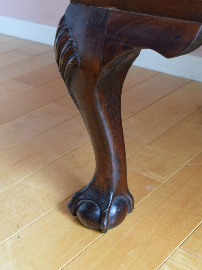 アンティーク家具の脚