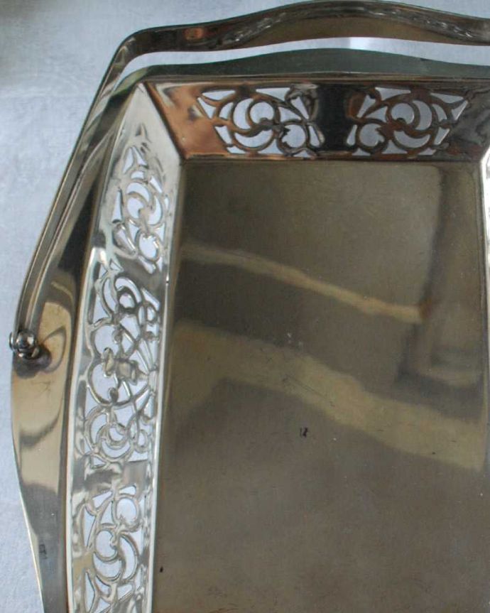 英国アンティークのシルバーバスケット