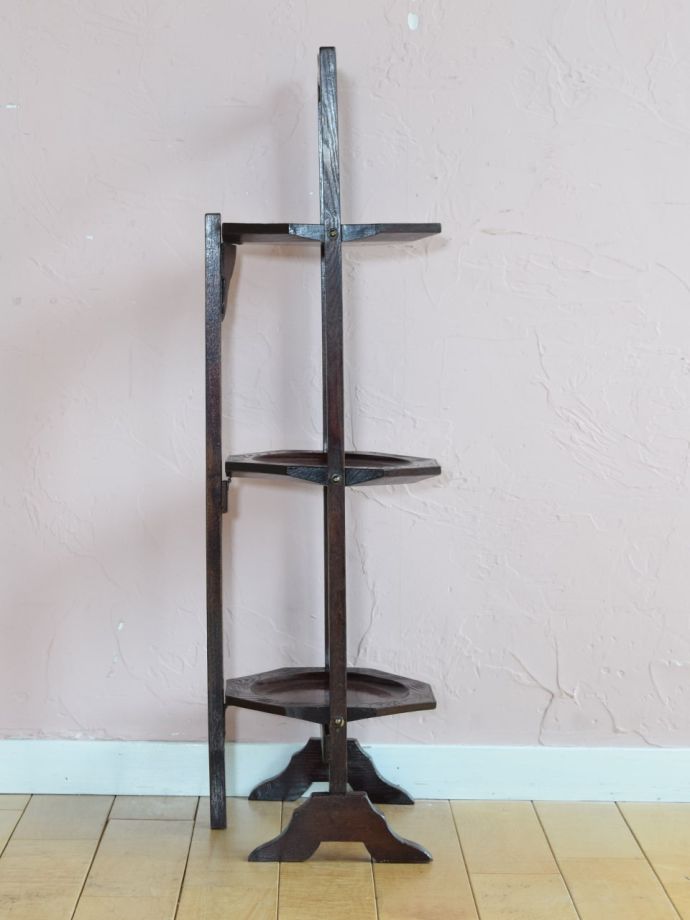 ケーキスタンドの側面