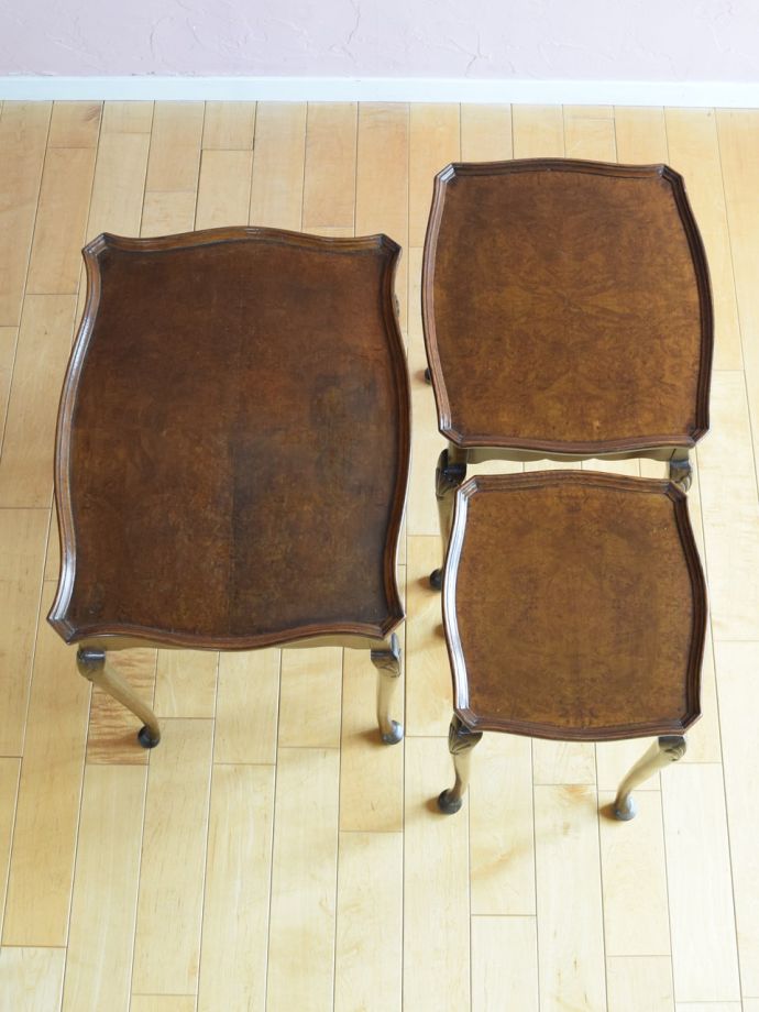 アンティークのテーブルの天板