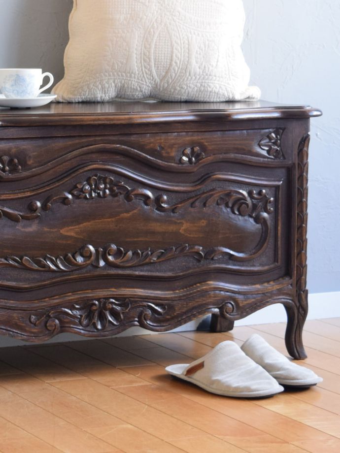 ブランケットボックスの装飾