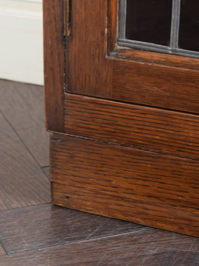 アンティーク家具の脚