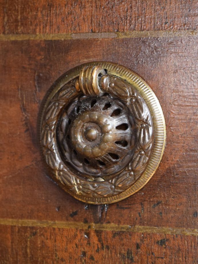 アンティーク家具の取っ手