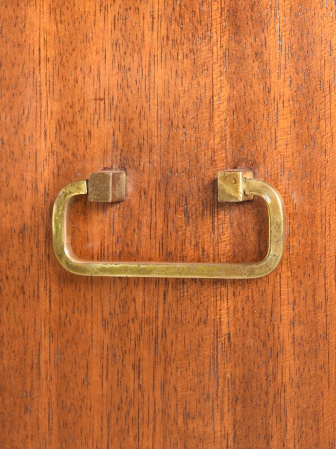 ビンテージ家具の木目