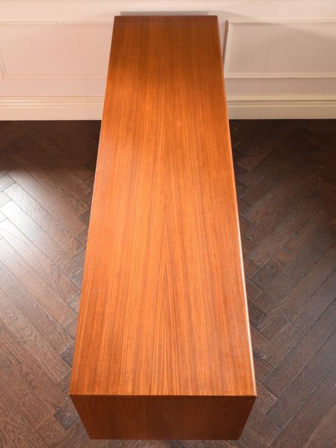 G-planのビンテージ家具の天板