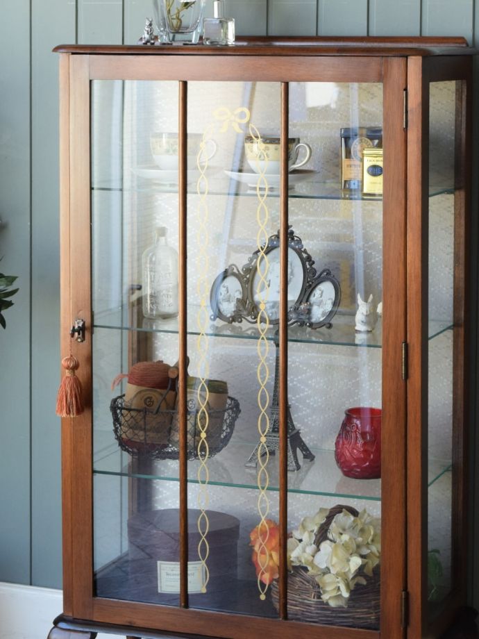 アンティークガラスの扉