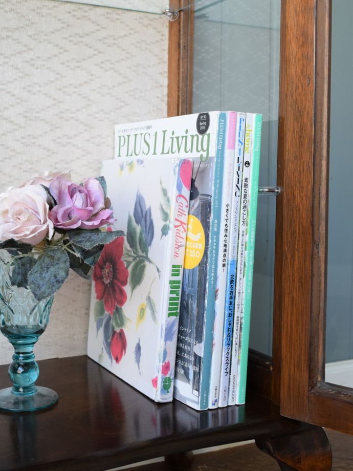 収納たっぷりのキャビネット