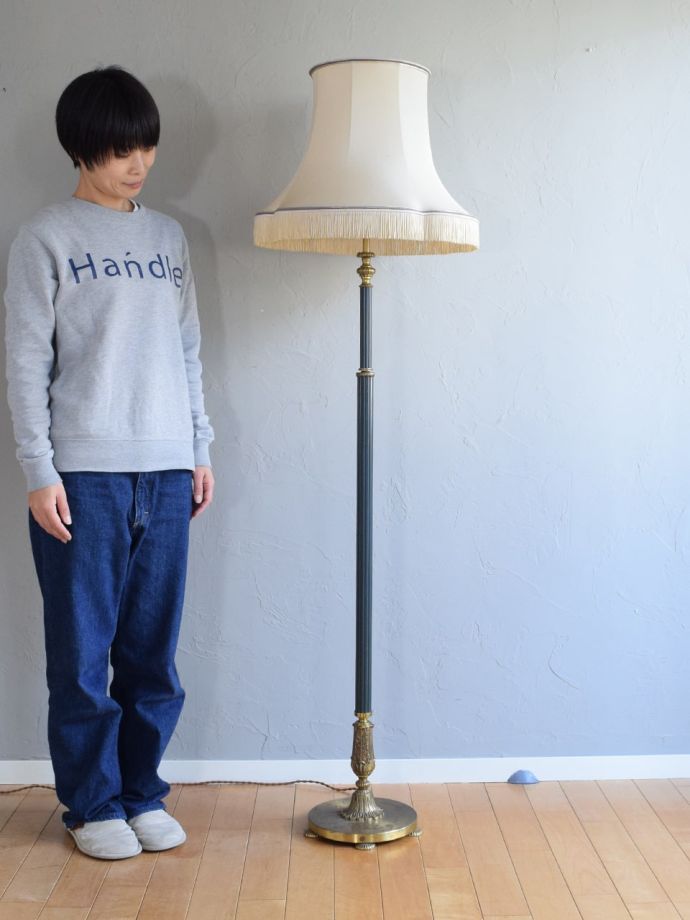 アンティークの照明、フロアランプ